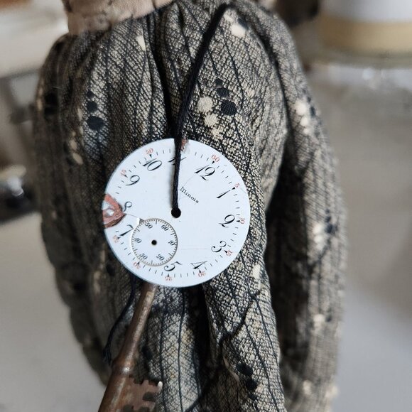 Nicol Sayre Handcrafted Folk Art Doll w/pumpkin caddy - Picture 9 of 9